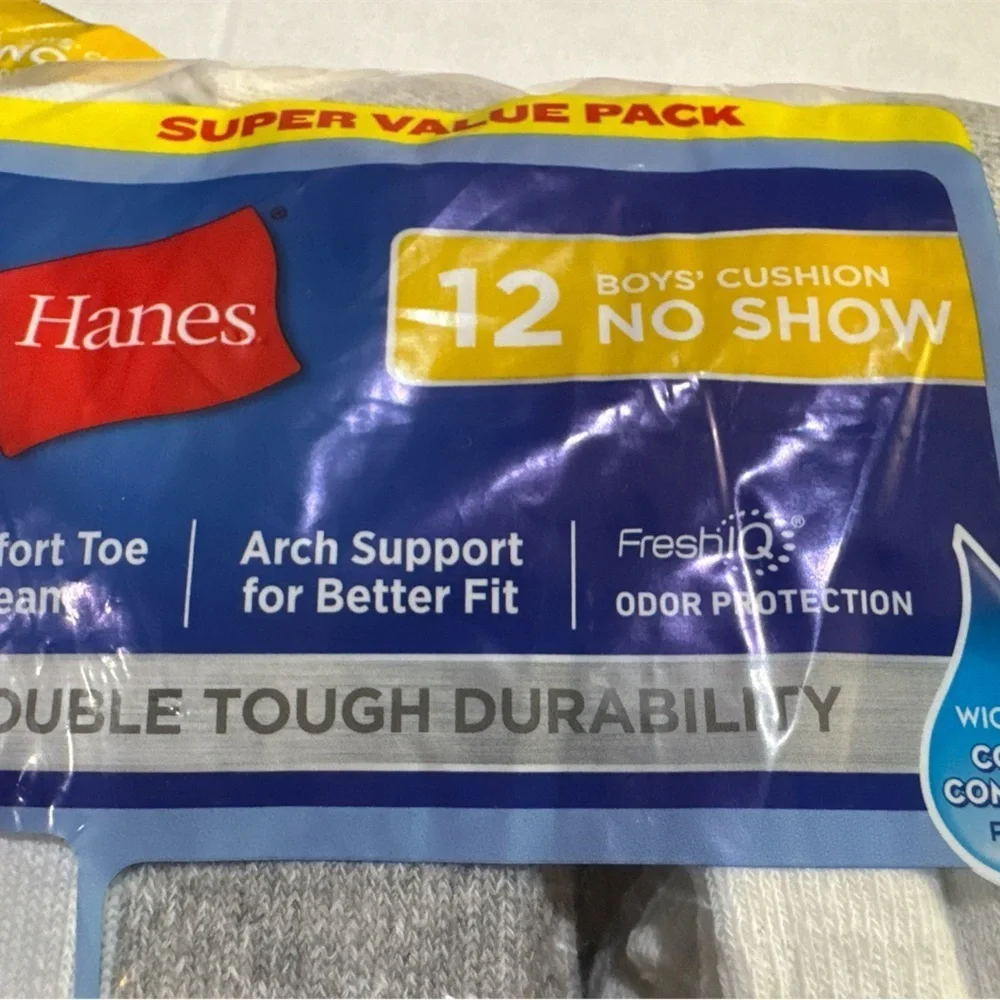 Hanes Boys' 12pk Cushioned Crew Socks Double Tough White Size L (3-9)